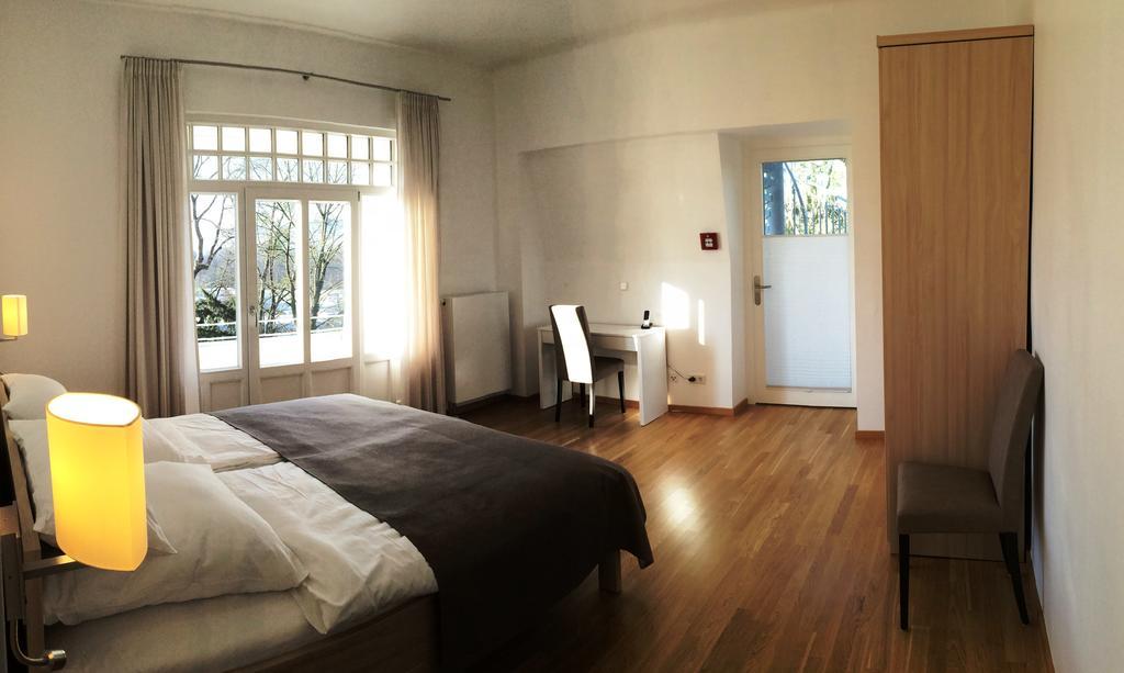 Appartements Am Kurpark Bad Pyrmont Zewnętrze zdjęcie