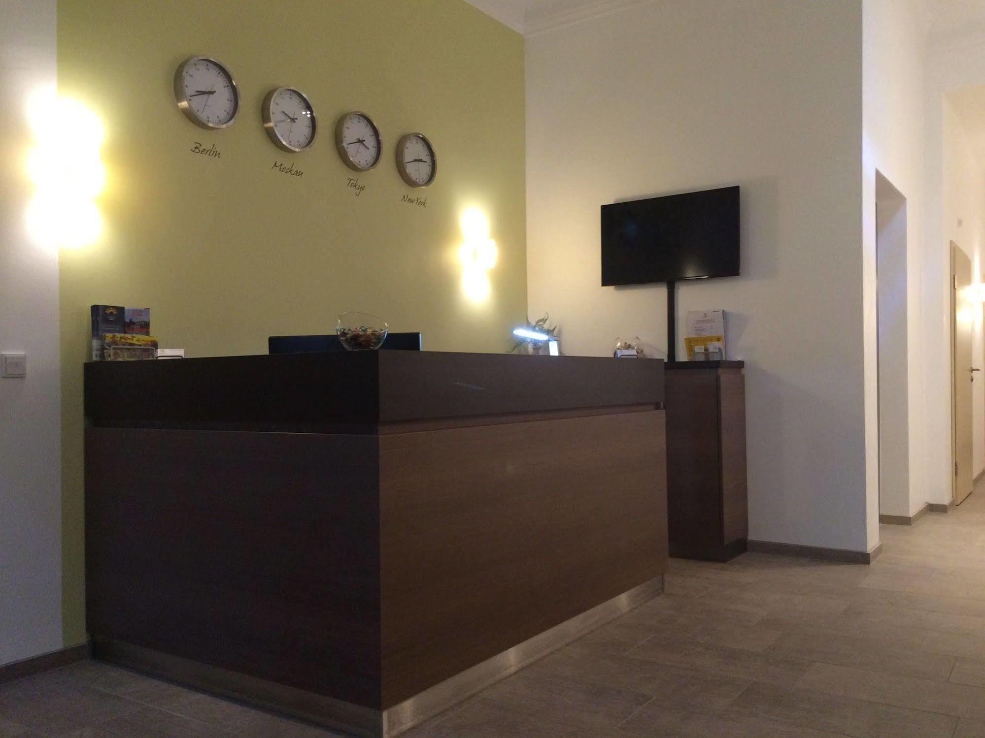 Appartements Am Kurpark Bad Pyrmont Zewnętrze zdjęcie